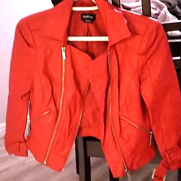 Red bebe jacket - Picture 3 of 3